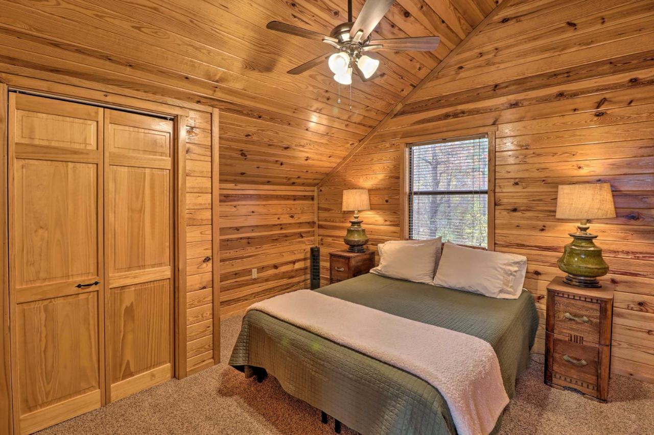 Вилла Piney Bluff Retreat With Mountain Views! Экстерьер фото